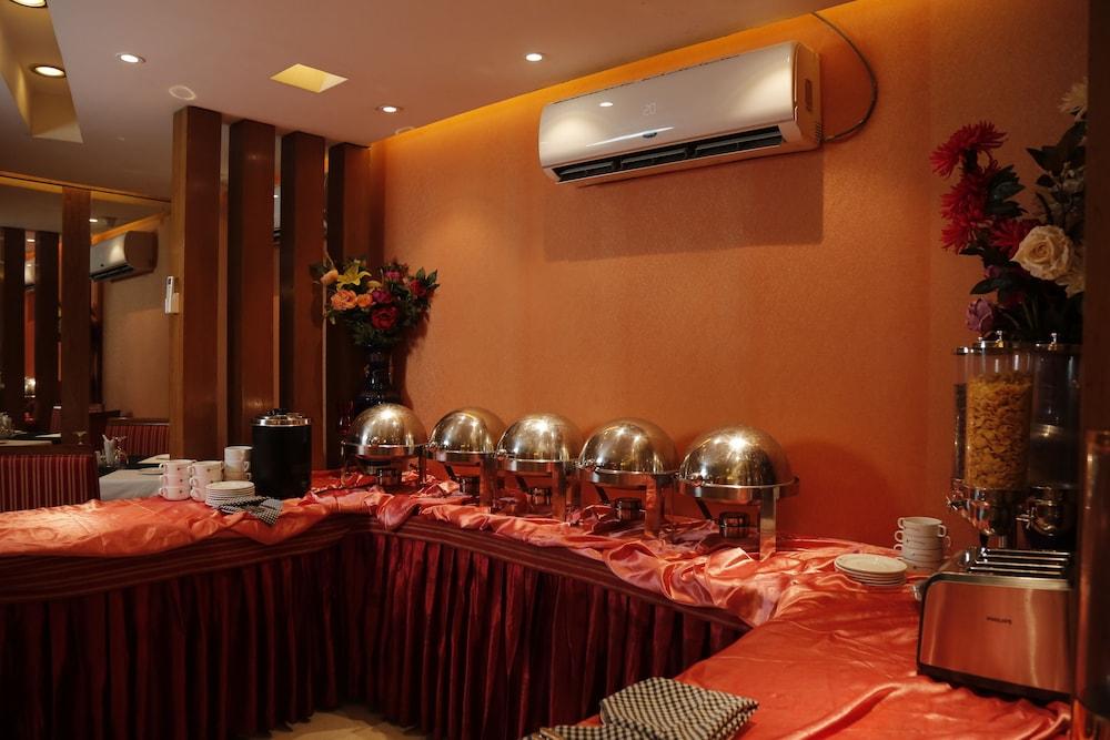 Hotel Swiss Garden Dhaka Bagian luar foto