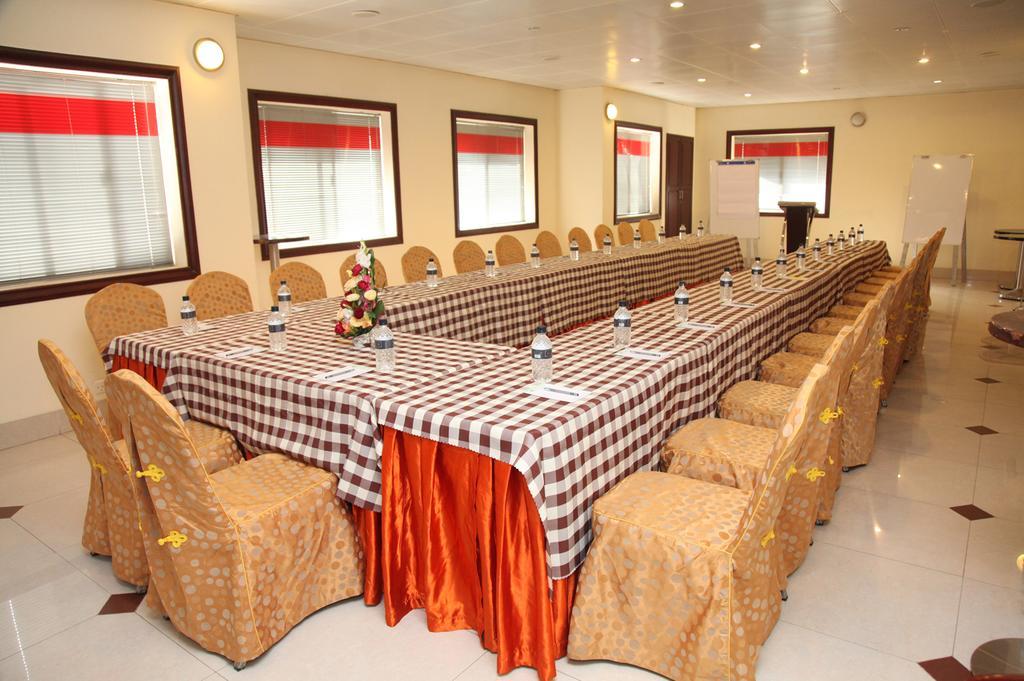 Hotel Swiss Garden Dhaka Bagian luar foto