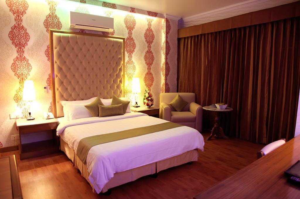 Hotel Swiss Garden Dhaka Bagian luar foto