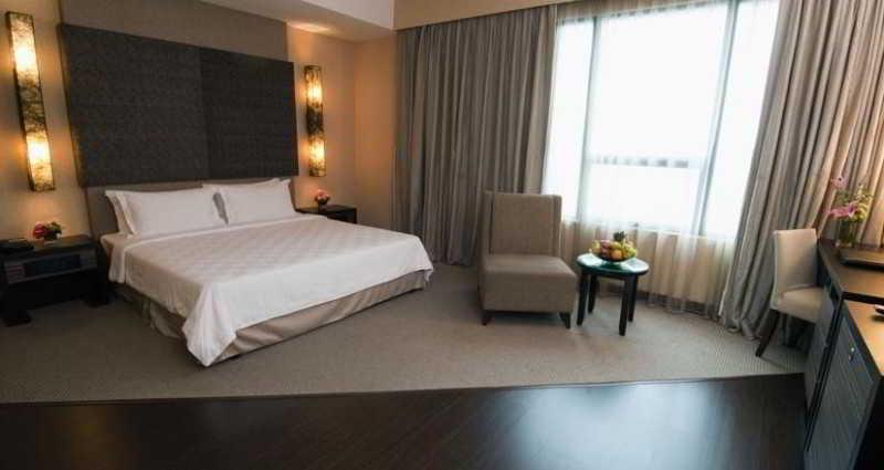 Hotel Swiss Garden Dhaka Bagian luar foto